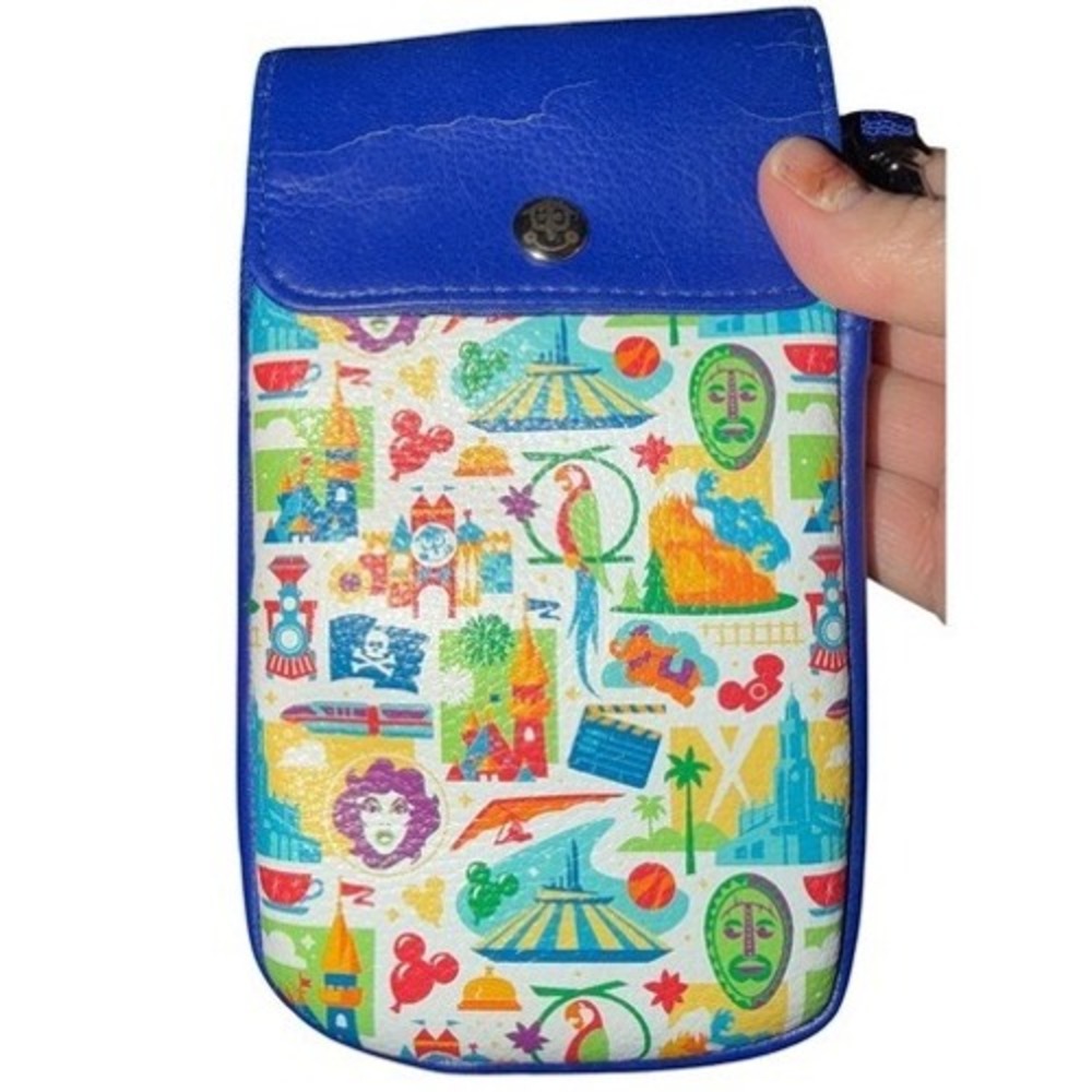 Disney‎ Parks D-Tech Crossbody Phone Bag OS Blue Multi Park Icon Print